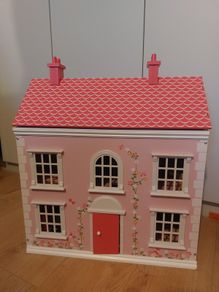 Dolls house