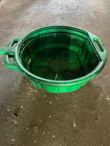 Oil pan
