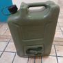 fuel canister in olive green Image 4