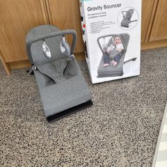 Bouncer chair