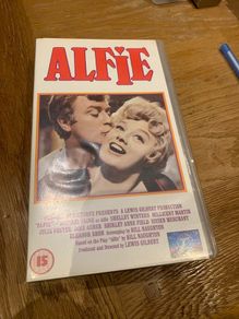 Alfie (1966)