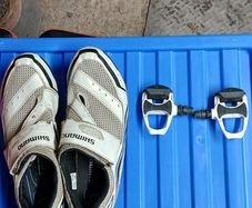 shimano tt shoes and pedals