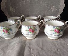 Highly collectable Vintage Royal Albert "Petit Point" six tea cups