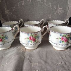 Highly collectable Vintage Royal Albert "Petit Point" six tea cups