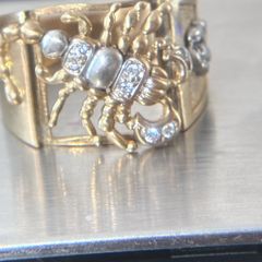 9k Gold Scorpion Ring