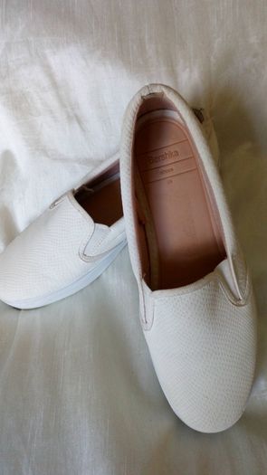 Shoe's