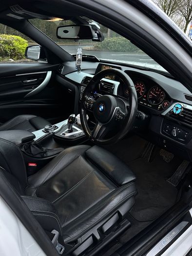 2016 BMW 330e M Sport