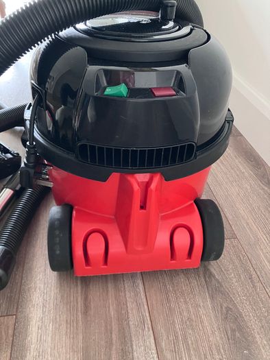 Vacuum Cleaner Henry Numatic Turbo