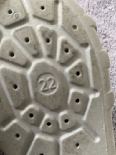 Boys shoes size 22(uk5)-27(uk8.5)