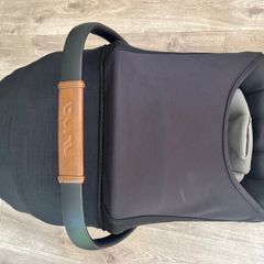 Nuna Pipa Next Car Seat & Nuna Isofix Base