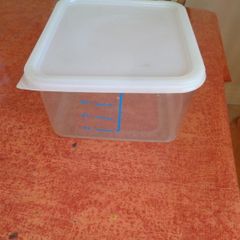 Rubbermaid Kitchen Container for Sale