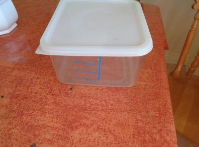 Rubbermaid Kitchen Container for Sale