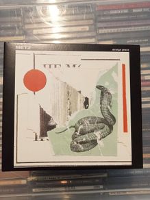 METZ - Strange Peace CD