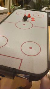 Air Hockey Table