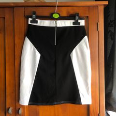 Never worn Boohoo mini skirt