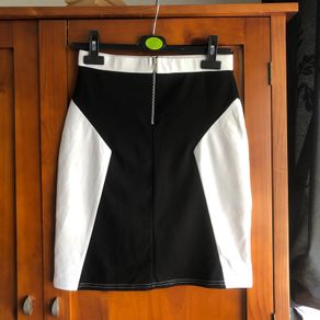 Never worn Boohoo mini skirt