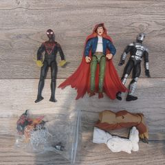 As New Marvel Legends Set big size + extras