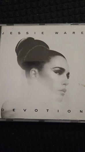 Jessie Ware. Devotion.