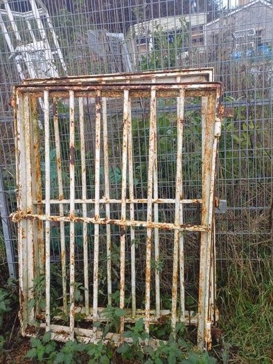 security window bars x3