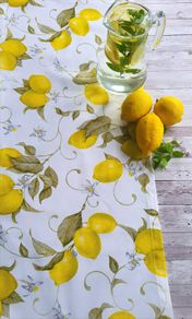 Lemons Table Runner 40cm x 180cm