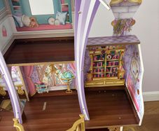 doll house