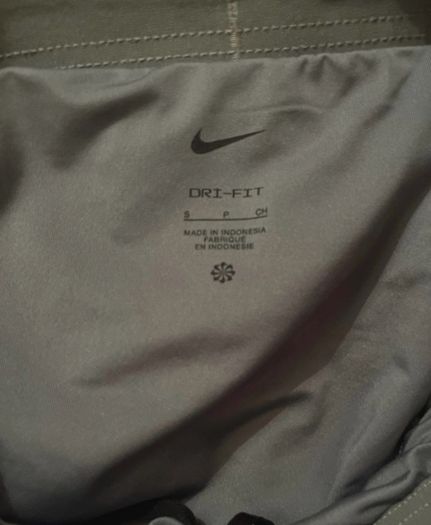 Grey Nike miler set