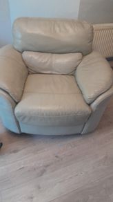 Connor sofa and swivel chair