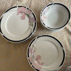 Set of plates