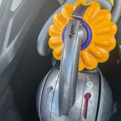 Dysin DC39 Multi Floor vacuum cleaner..