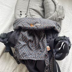 Ergobaby Baby Carrier