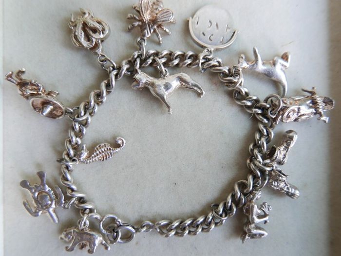 Vintage Heavy Sterling Silver Charm Bracelet length 7" - 37,9g