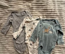 Baby bodysuit
