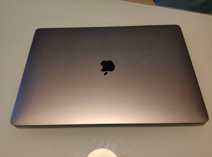 MacBook Pro 16 inch 2019, A2141