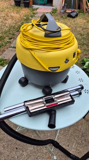 Victor vacuum