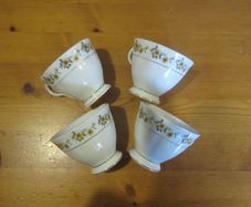 4 china cups