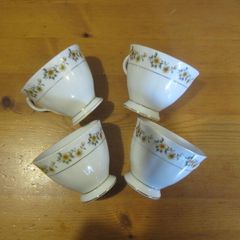 4 china cups