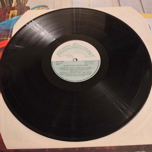 Ronnie Drew - Guaranteed