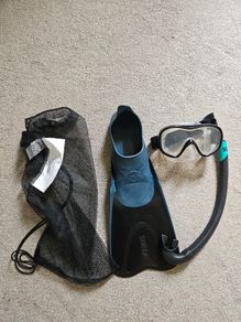 Snorkelling kit