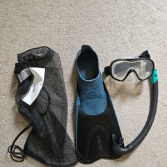 Snorkelling kit