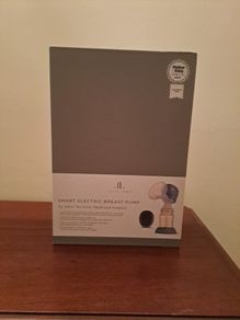 Lola and Lykke breast pump