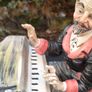 Rare Large Capidimonte Vintage Ceramic Piece Image 4