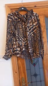 ladies top carraig donn