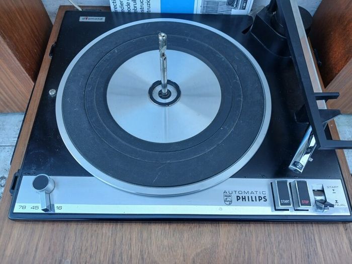 Philips turntable