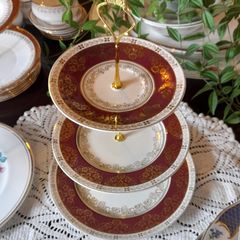 Vintage "Crown Ducal " cake stand