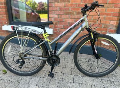 Girl's bike age 10-13