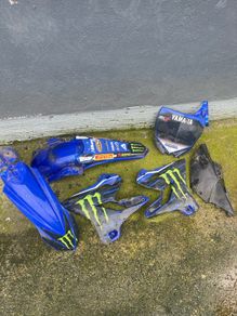 yz250