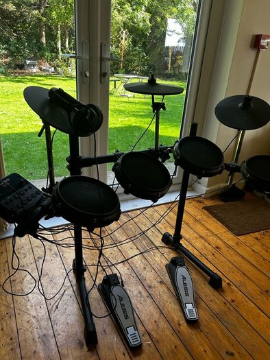 electric drum kit