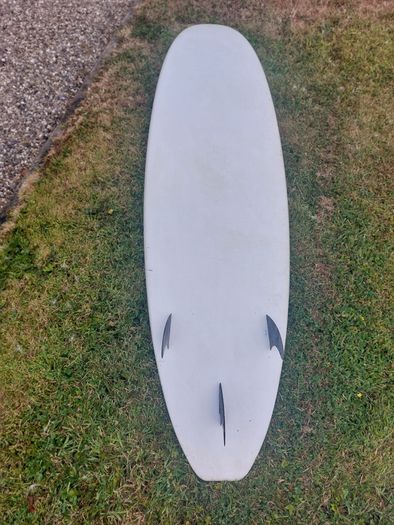 7"10 Surfboard