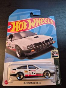 Hot Wheels Alfa Romeo GTV6 3.0