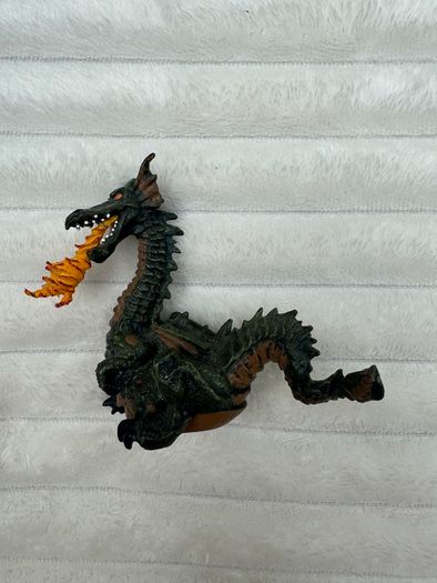 1999 Papo Fire Breathing Dragon Figure Medieval Fantasy Toy Vintage approx. 3.5'' Used Please look at the pictures